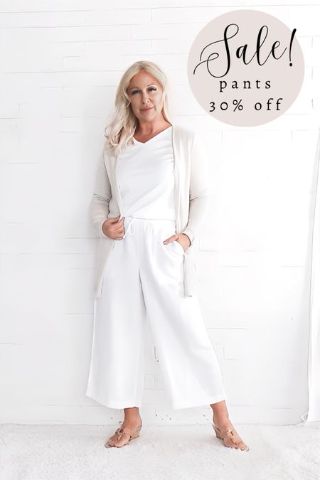 Casual Neutral Spring Outfit

Coastal Casual / Over 50 / Over 60 / Over 40 / Classic Style / Minimalist / Neutral / European Style


#LTKover40 #LTKsalealert #LTKSeasonal