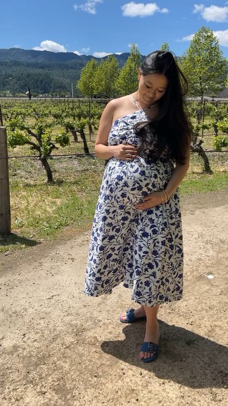This Mother’s Day I’ll either be a mom-to-be or a brand new mom—only time will tell! #walmartpartner This gorgeous midi dress from @walmartfashion is the perfect Mother’s Day brunch outfit. It’s super flattering with a stretchy/elastic back (it’s not maternity, I just sized up for the bump), and I absolutely love the print. I paired it with some gold jewelry and denim sandals, also all from Walmart, for the perfect spring look. 

#walmartfashion 

#LTKstyletip #LTKbump #LTKfindsunder50