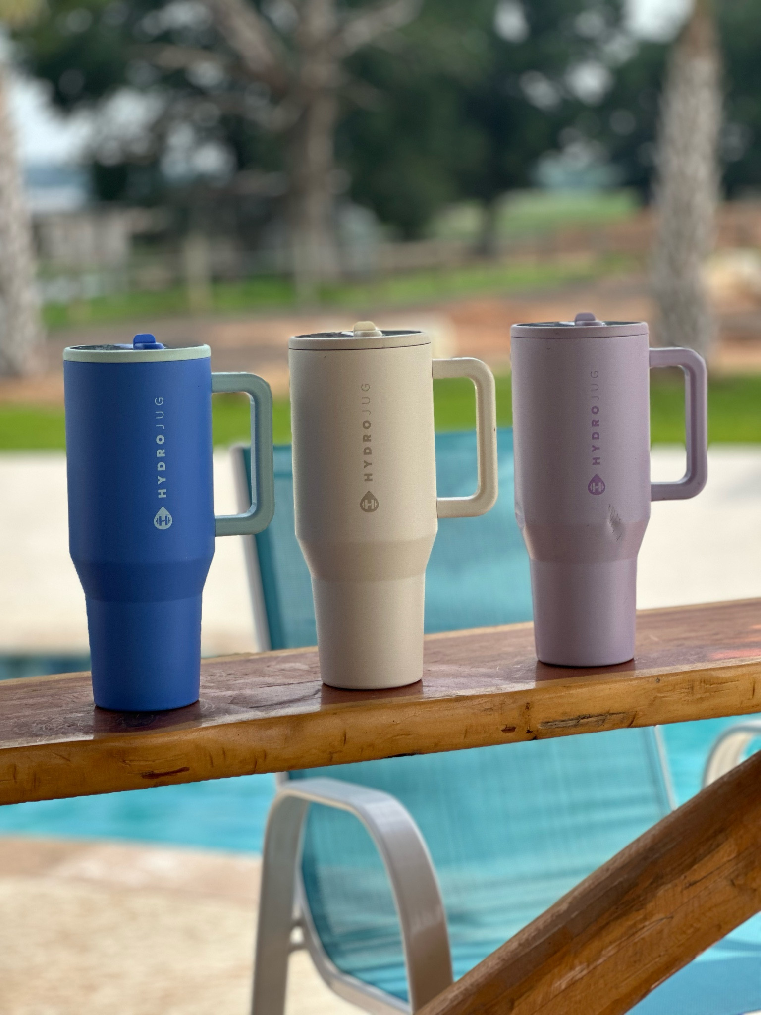We are obsessed with these Leak Proof Water Tumbler! I never leave the house without mine. 
#water #hydrojug #refresh #summer #hydrate 

#LTKSwim #LTKFitness #LTKFindsUnder50