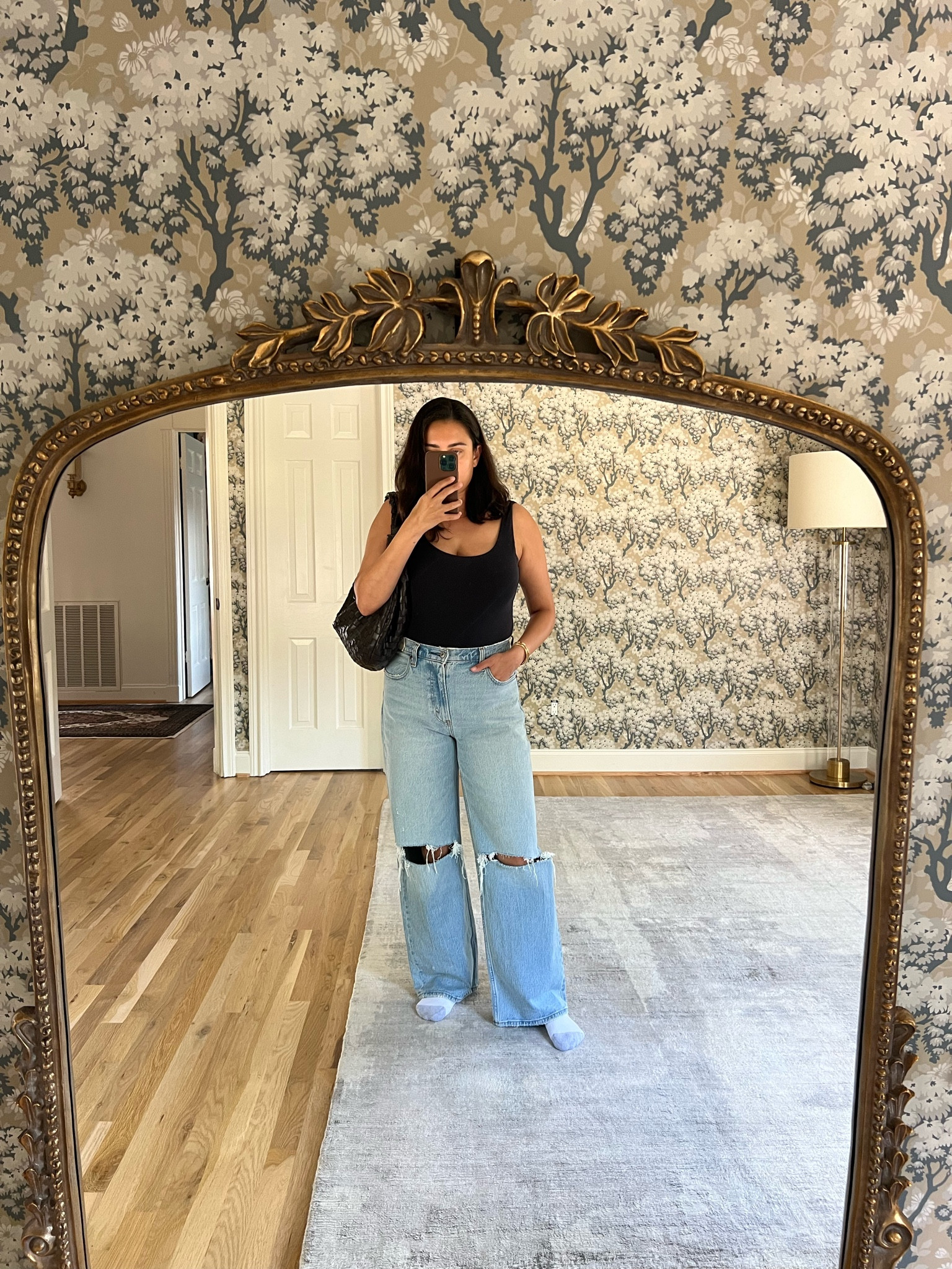 These jeans are super comfy and fit so well! Pair them with a bodysuit and some sneakers for a casual on the go look! 

#LTKFindsUnder100 #LTKStyleTip