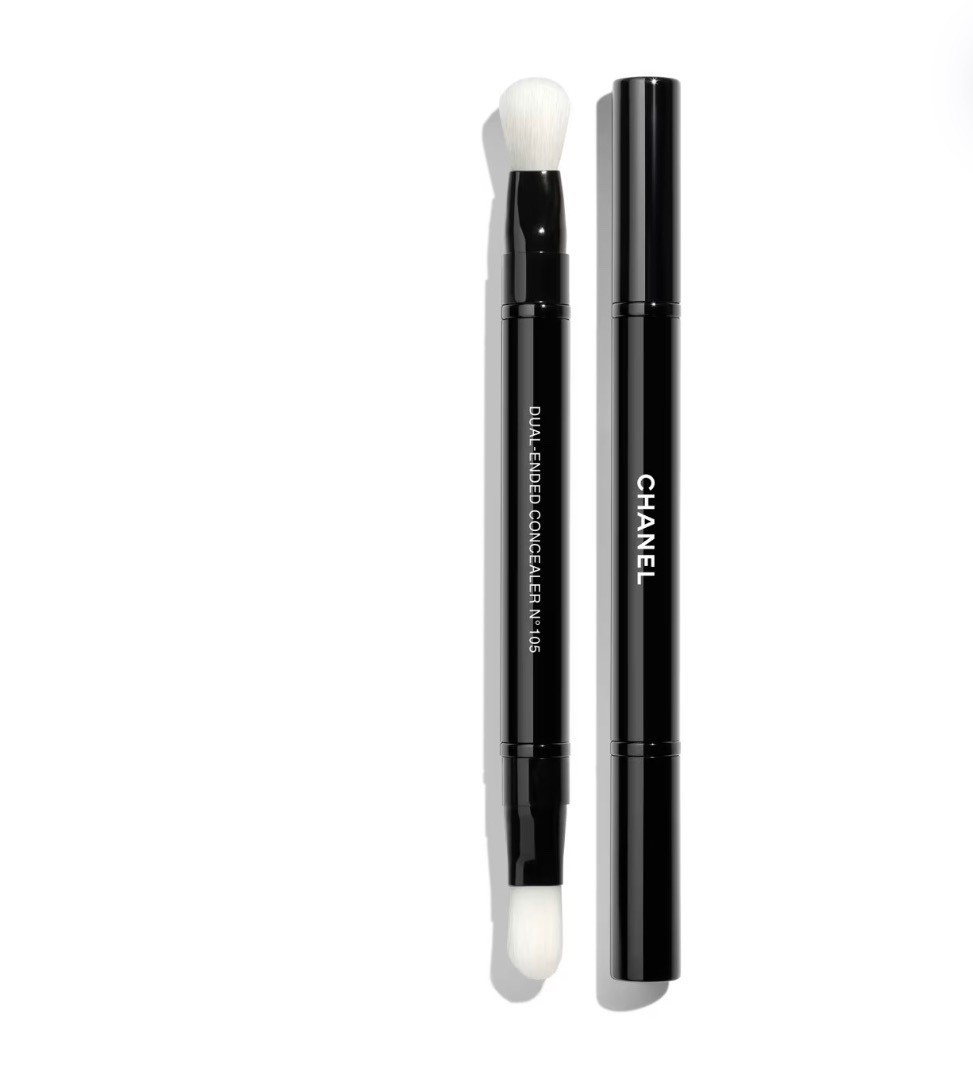 Chanel concealer brushh