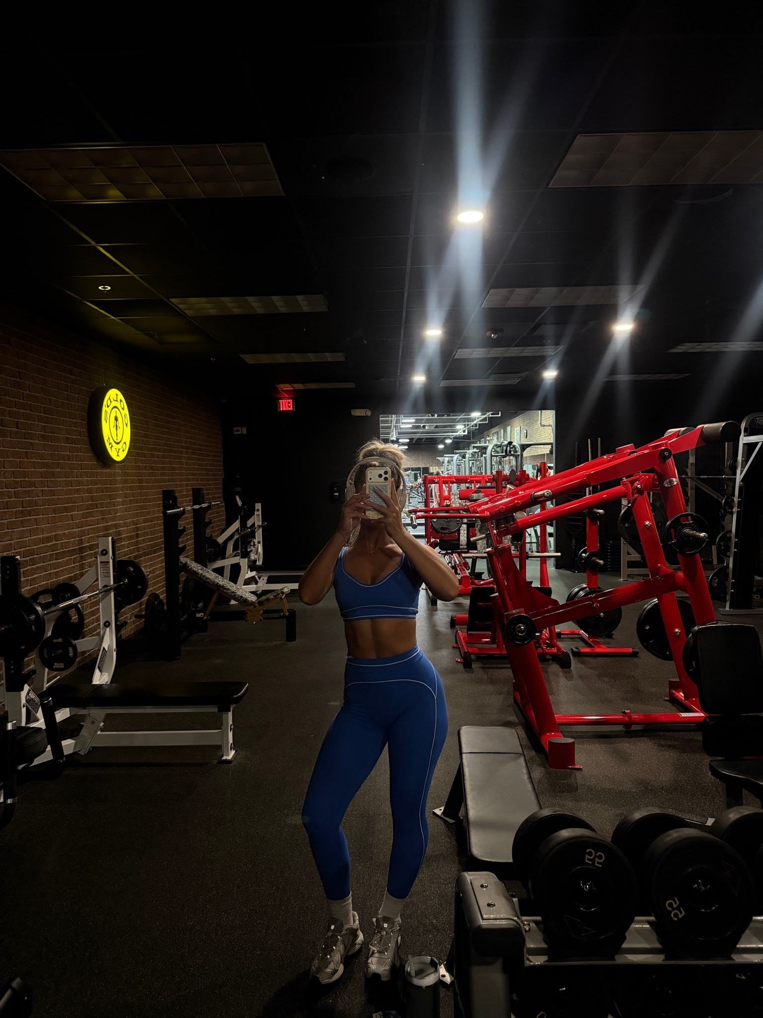 New fav workout set color

#LTKgrwm #LTKfitnessgoals #LTKootd