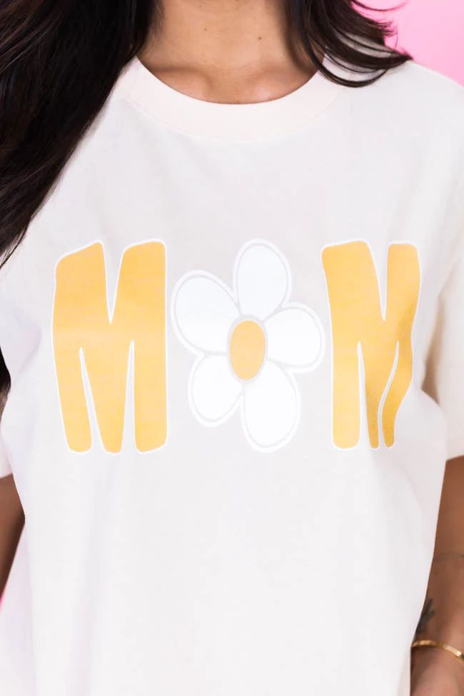 Mom Daisy Ivory Oversized Graphic Tee | Pink Lily