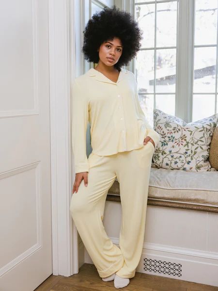 Women's Stretch-Knit Long Sleeve Bamboo Pajama Set | Cozy Earth