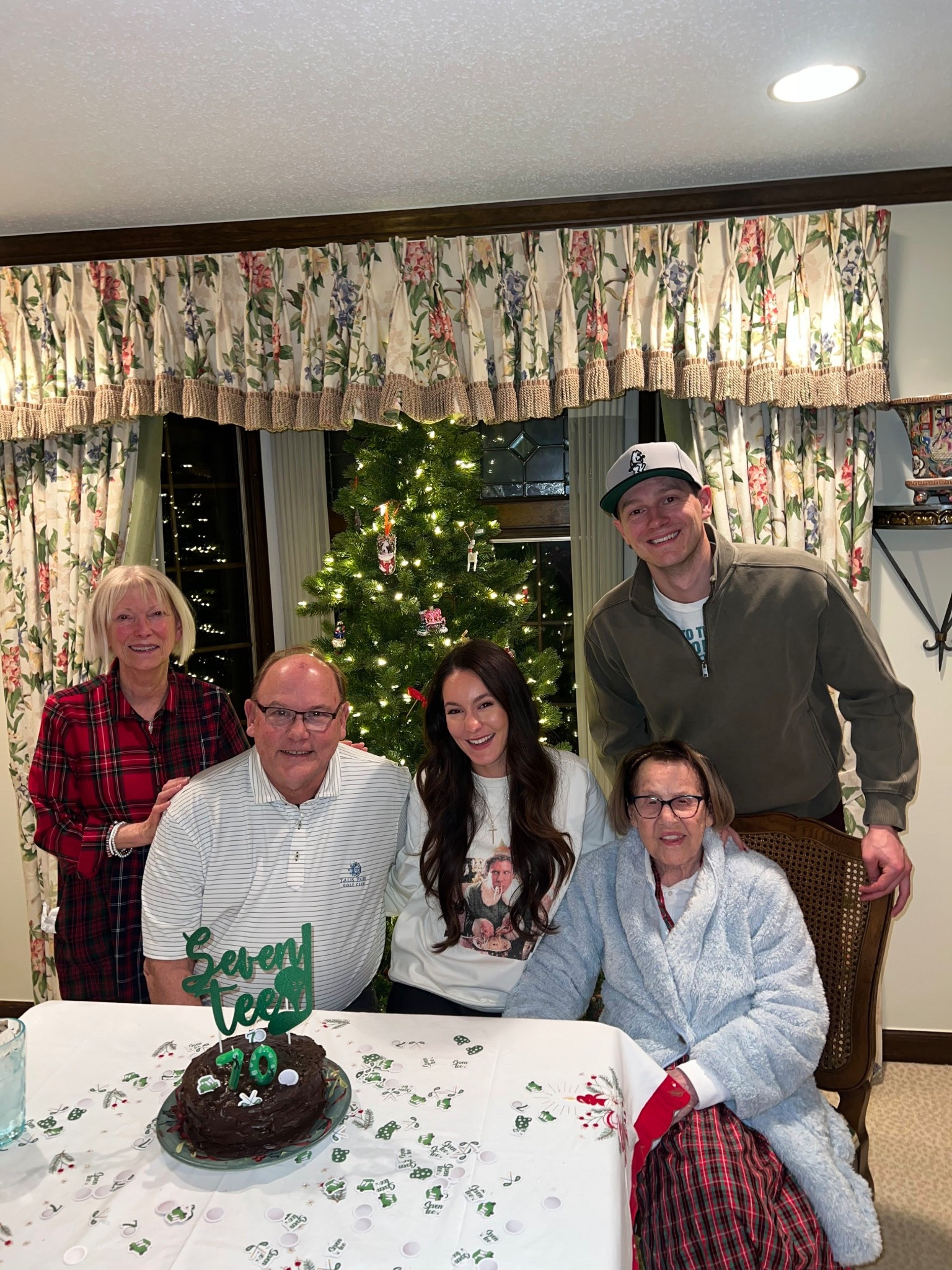 12/25/25
Christmas Day
My dad’s 70th birthday 
Buddy the Elf sweatshirt 