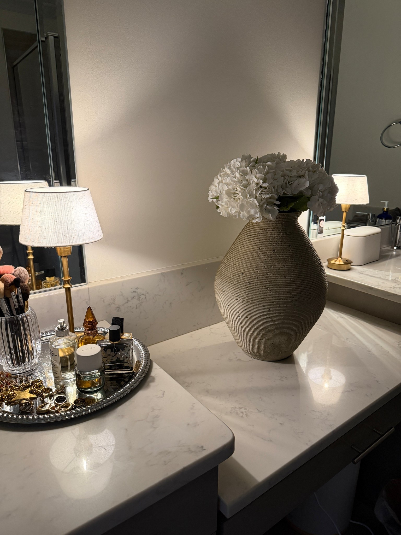 Refreshing your space with this beautiful vase and storage solutions! Perfect for adding a touch of elegance and organization. ✨✨✨

#LTKselfcare #LTKBeauty #LTKHome