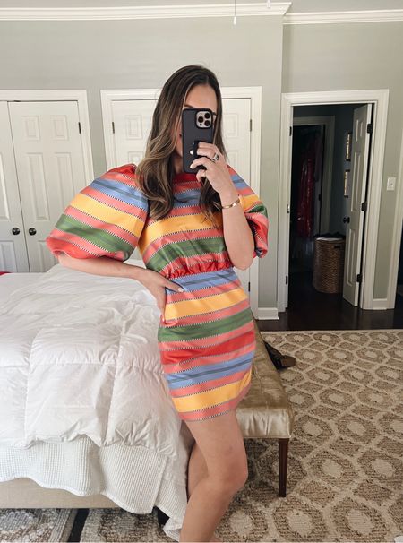 LOVE this rainbow mini dress, runs TTS. Keeping! 

#rainbowdress #minidress #puffsleeves