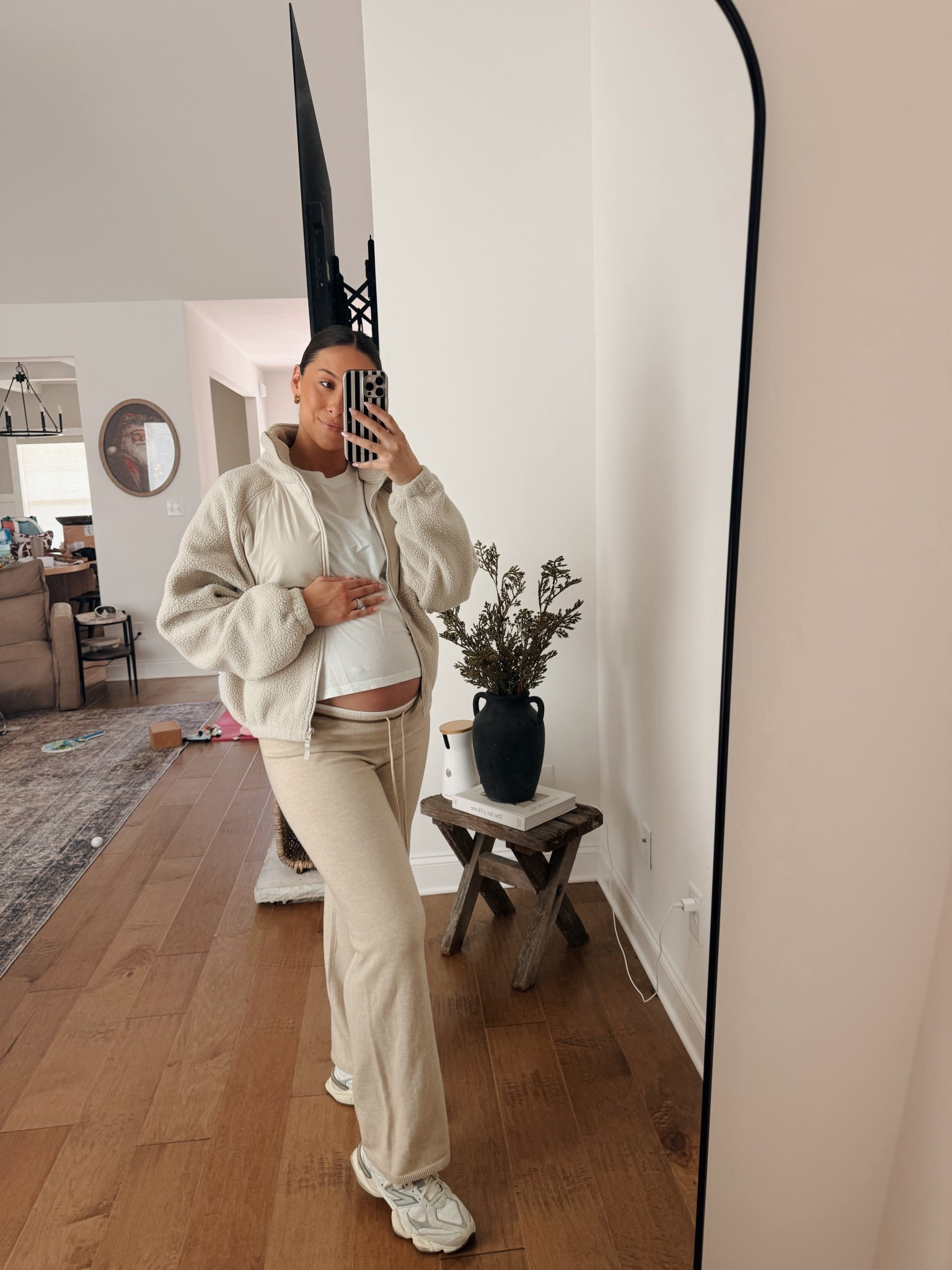 Errands run 🤍

Pregnancy | pregnancy outfit | pregnancy fit | pregnancy ootd | 3rd trimester | 3rd trimester fit | baby bump fit | maternity | maternity wear | maternity clothes 

#LTKTall #LTKBump #LTKgrwm