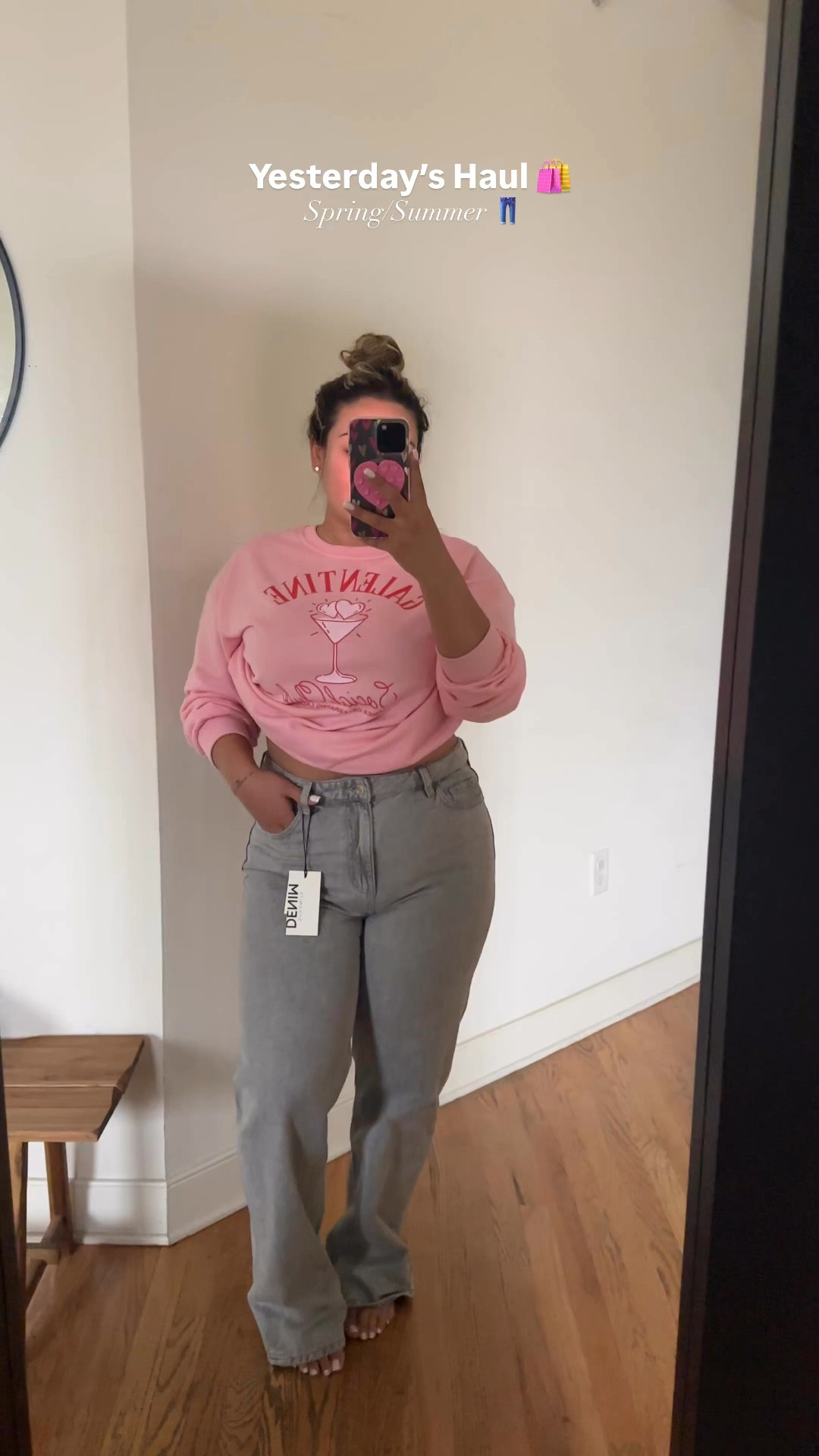 👖 Haul, Sizing Below ⬇️ 

Grey Jeans: 31 (cotton material - no stretch but pretty TTS)
White Barrell: size 10 Reg (has stretch) 
Blue & White striped pants: M (has stretch) 
Abercrombie Baggy: Curve 30 (TTS, Baggy)


#LTKStyleTip #LTKFindsUnder100 #LTKMidsize