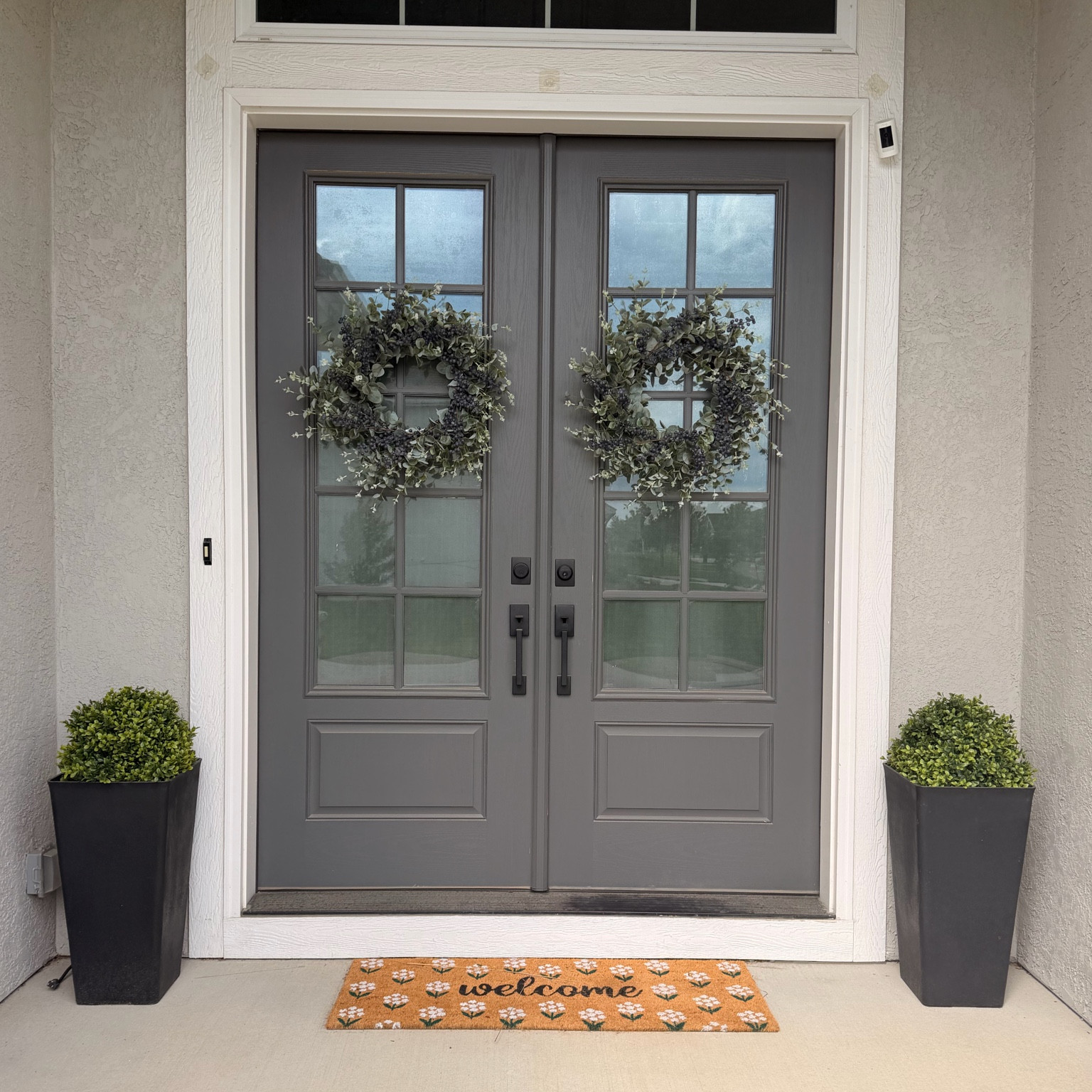 #ad Obsessed with this spring refresh for our front porch with some great finds from @Wayfair! #wayfair #wayfairpartner  #wishyouwerehere #outdoor