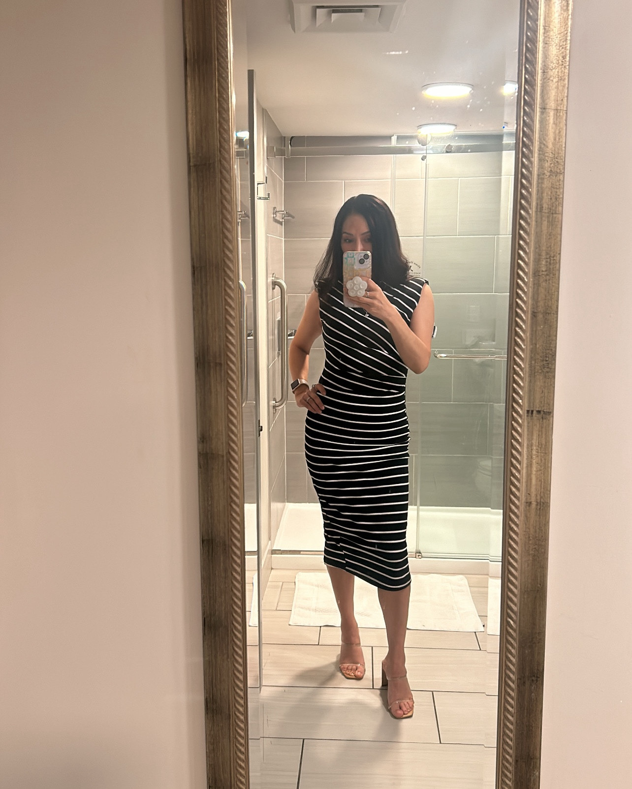 How To Shop👇🏽

🤍Make sure you're following me first! If not, the app may block the automatic link.

Once you're following, just comment SHOP  and I'll send you a DM with all the details.

This dress is beyond good. It comes in so many color options. Throw on a blazer on for office wear.

Wearing small

#OOTD #Latinacontentcreator #noncurvylatina 
#amazonfashion #walmartfashion
#amazoninfluencer 

#LTKWorkwear #LTKOver40 #LTKStyleTip