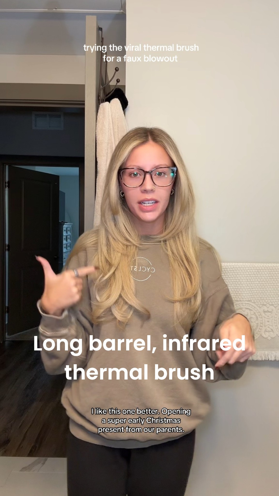 Bondi boost long barrel infrared thermal brush on sale for Black Friday/cyber Monday weekend!!

Gifts for her
Gift guide 
Faux blowout
Hot tools
Hair tools

#LTKGiftGuide #LTKSaleAlert #LTKCyberWeek