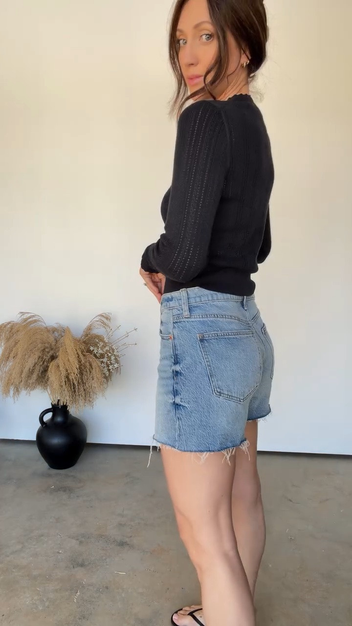 They are my favorite. I ordered them in other wash.

#LTKootd