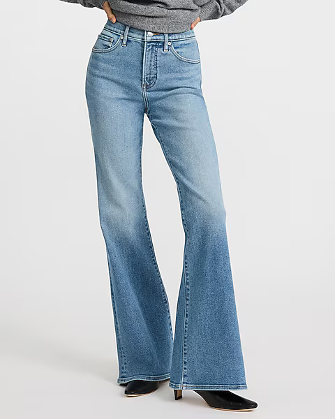 High Waisted Light Wash '70s Flare Jeans | Express
