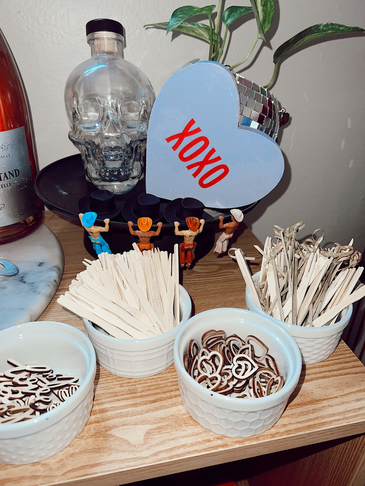 Valentine’s Day Bar Decor 

#LTKFind #LTKSeasonal #LTKhome