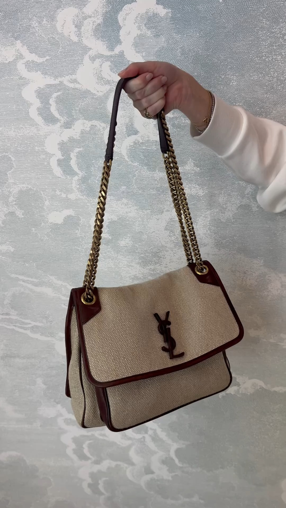 Beauty items I always keep with me in my purse!  X, H

Merit: Pointelle & Pink Beet
YSE: Chief of Everything
Patrick Ta: She’s An Influencer 
U Beauty: Lady
Tower 28: Pistachio 
Summer Fridays: Bare Sand
CT Liner: Iconic Nude
Mario Liner: Johnny
Makeup Forever Liner: Wherever Walnut
Hand Cream: Desertland
 

#LTKBeauty #LTKStyleTip #LTKSeasonal