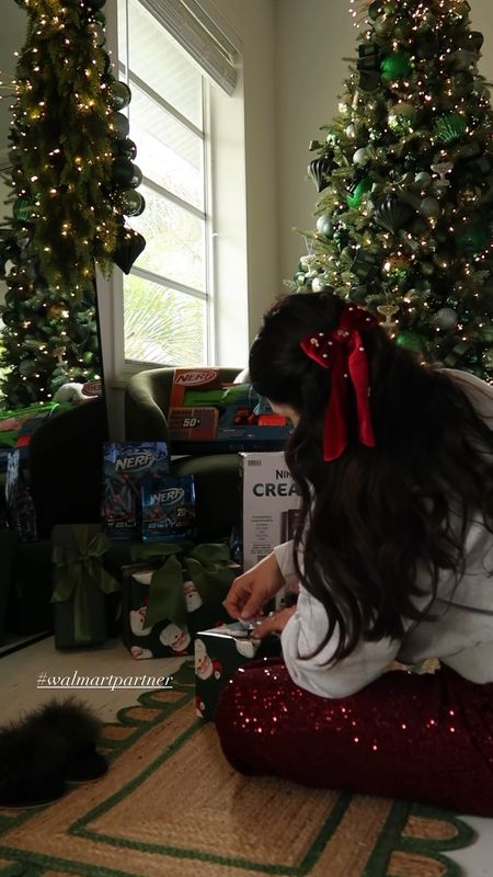 Walmart gifts for the whole family & they’re all on sale! #walmartpartner 

Gifts for her, gifts for kids, gifts for girls, gifts for boys, gifts for dads, gifts for moms 

#LTKGiftGuide #LTKHoliday #LTKfindsunder50
