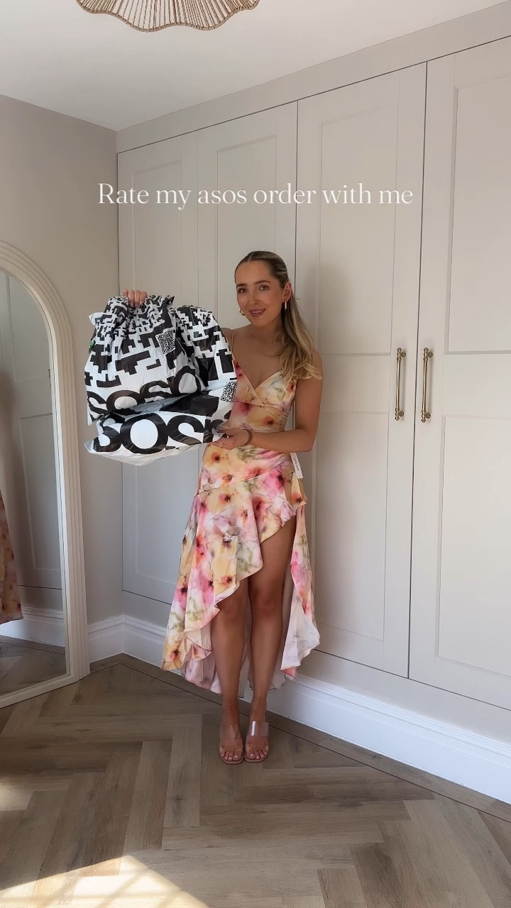 Some absolutely stunning pieces new in from asos! Some amazing wedding guest dress options and holiday outfits 🌸

25% off some items with code LUCKY

#LTKsummer #LTKuk #LTKeurope