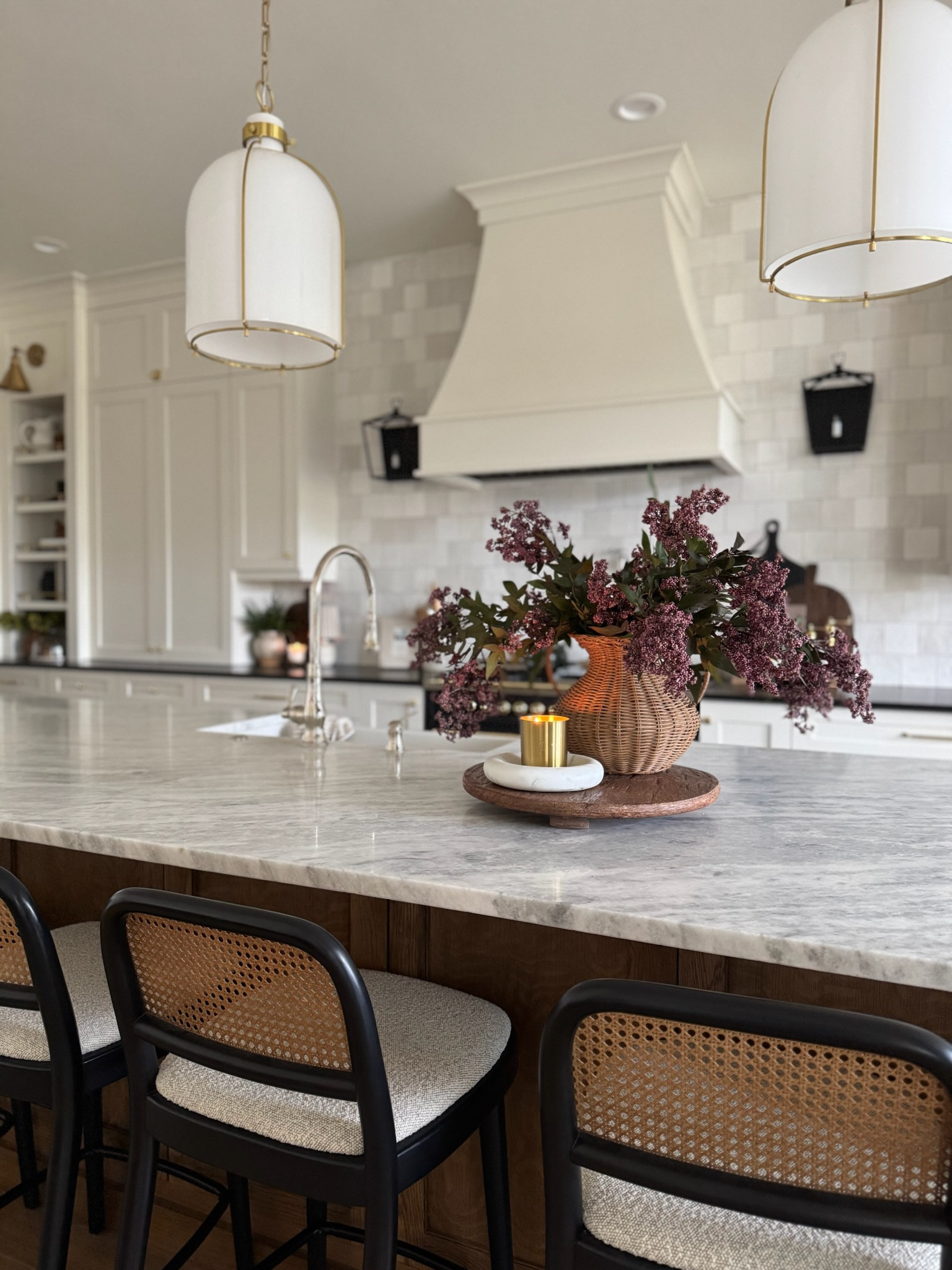 These stems are unfortunately still out of stock, but I found a really great look for less version from Michael’s. Only $9.99 right now and 30% off!! 

#LTKHome #LTKFindsUnder50 #LTKSaleAlert