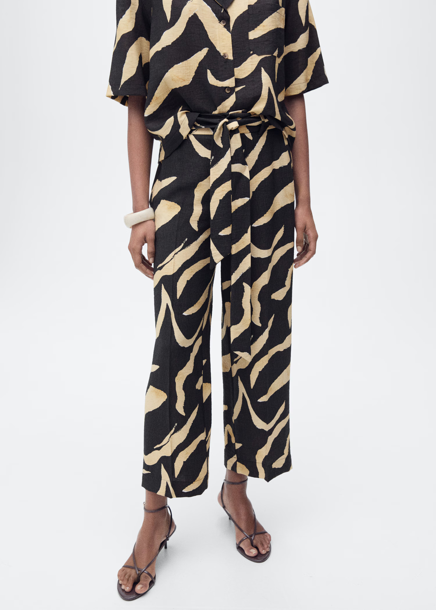 Printed straight-fit pants with belt - Women | MANGO USA | Mango (US/MX/AU)