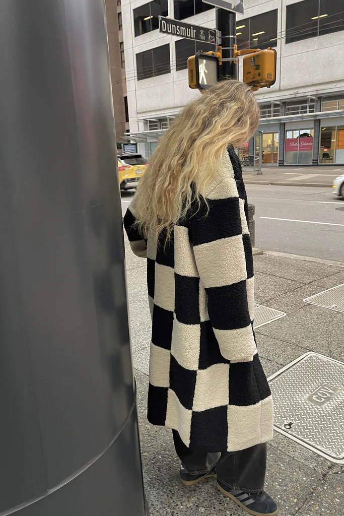 CHECKERED SHERPA COAT | OAK + FORT