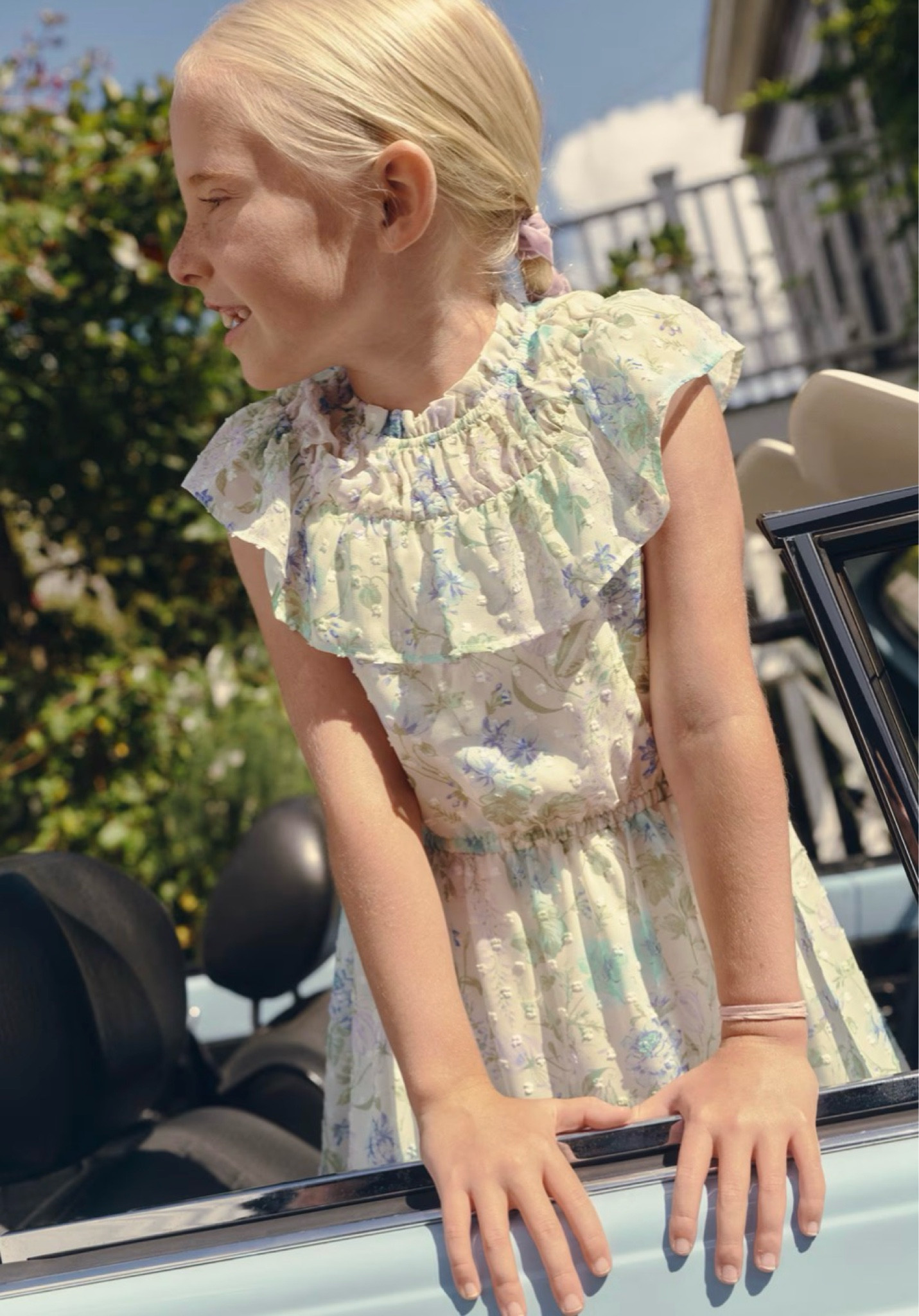 Gymboree is having a crazy sale today only!!! Items as low as $5 and $10! Gymboree. Girls clothes. Toddler girls. Summer looks. Summer dress. Girls dress. Holiday dresses. Holiday dress. Flower dress. Black and white 

#LTKSaleAlert #LTKootd #LTKKids