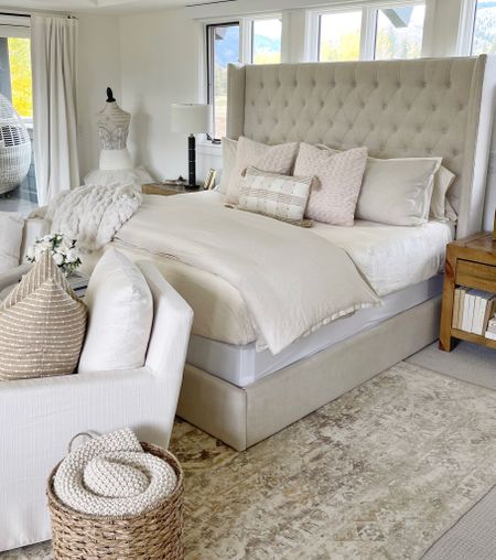 HOME \ neutral fall bedding details!

Bedroom
Bed 
Decor
Walmart 
Amazon 

#LTKfindsunder50 #LTKSeasonal #LTKhome