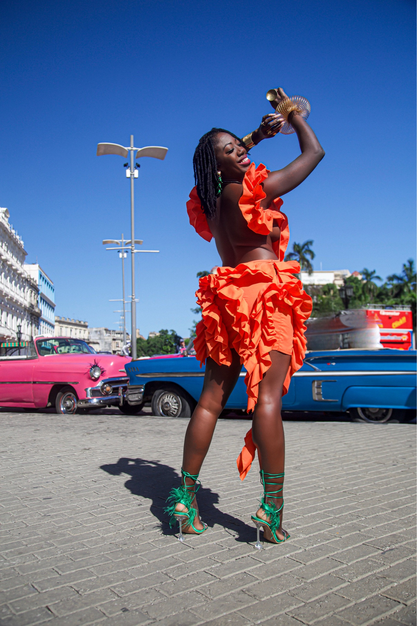 I put the ‘vibe’ in vibration 🧡✨

#LTKHoliday #LTKSeasonal #LTKStyleTip