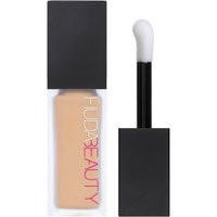 Huda Beauty #Fauxfilter Luminous Matte Liquid Concealer 9ml (Various Shades) - 2.5 Nougat | Cult Beauty