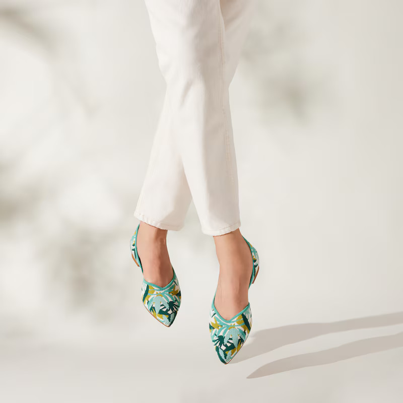 Pointed-Toe Flats (Melia) | VIVAIA