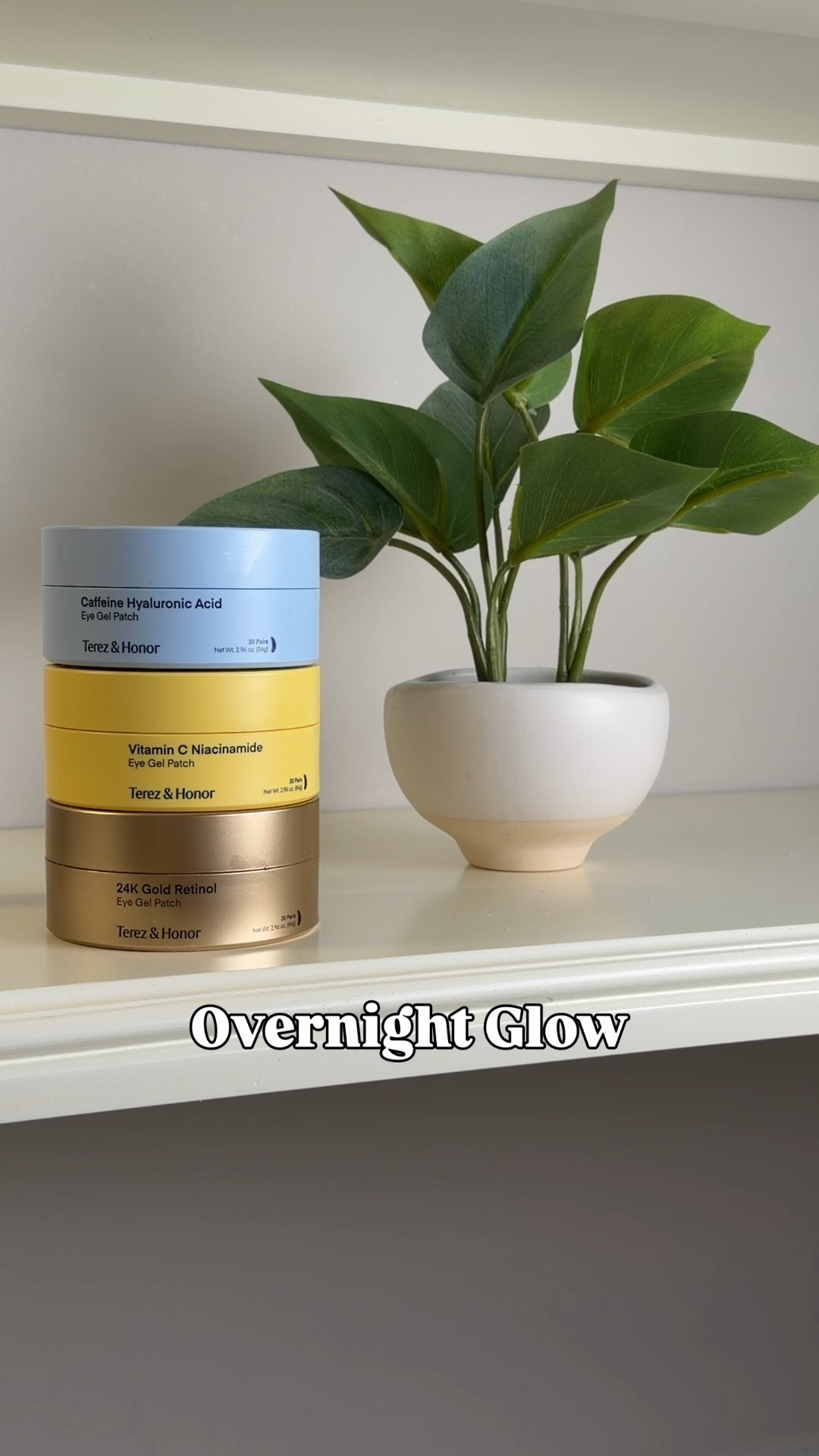 Late-night skincare, early-morning glow. 💛
This overnight collagen mask is my little secret for smoother, more hydrated skin by morning—just apply, sleep, and wake up with that soft, fresh-faced look.

#skincarefavorites #overnightmask #glowingskin #skincareroutine #hydratedskin #beautyfinds #skincareessentials #nighttimeroutine #selfcaremoments #glowup #beautyunder50 #skincarelovers #ltkitbeauty #dailyglow

#LTKgrwm #LTKBeauty #LTKselfcare