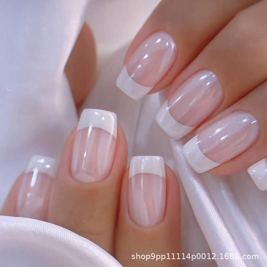 Wholesale White French Gradient Wearable Nails Simple Short Style Brightening Fake Nails Wearable... | SHEIN