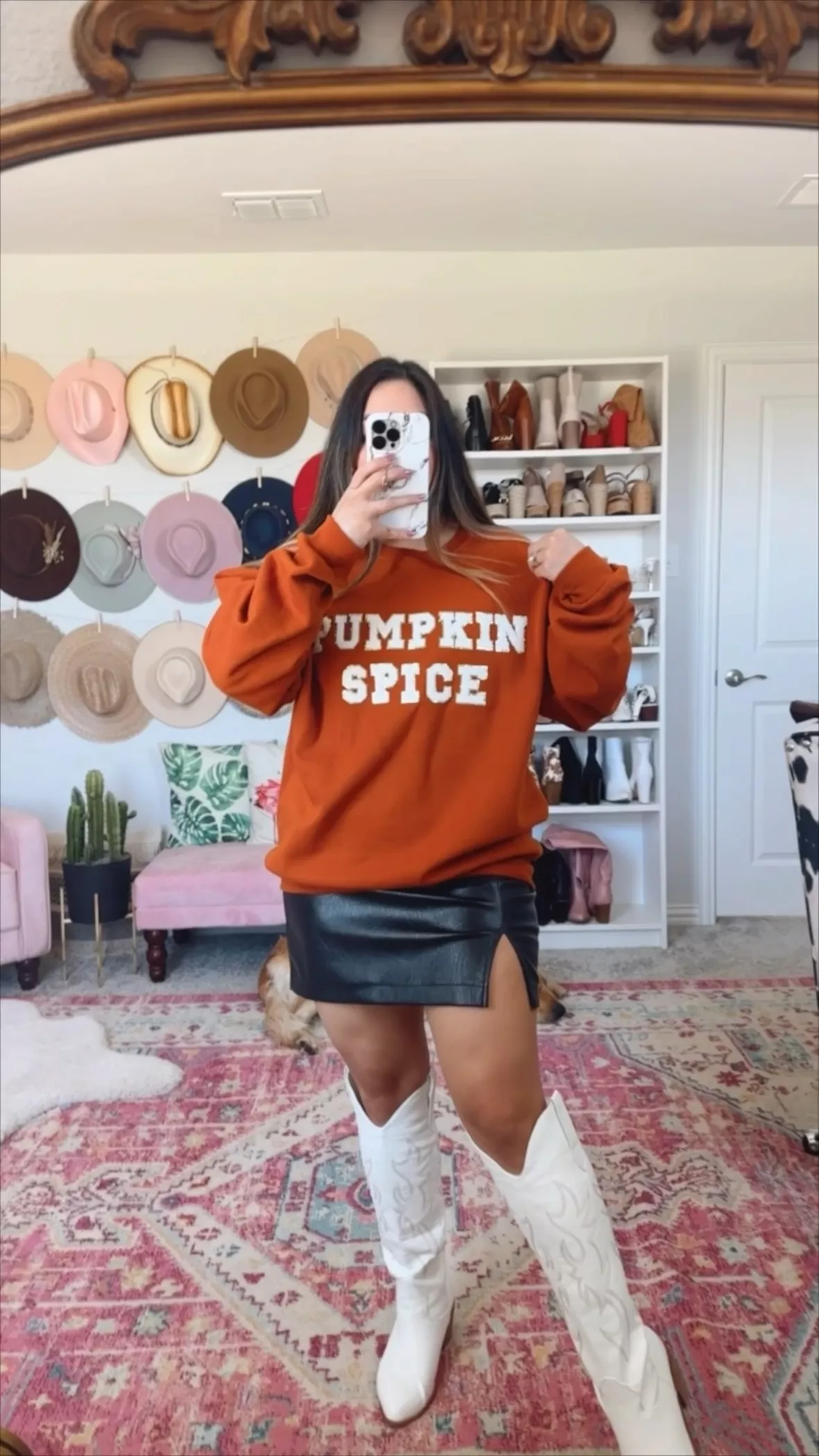 Pumpkin Spice Letter Patch Crewneck Sweatshirt in 2023