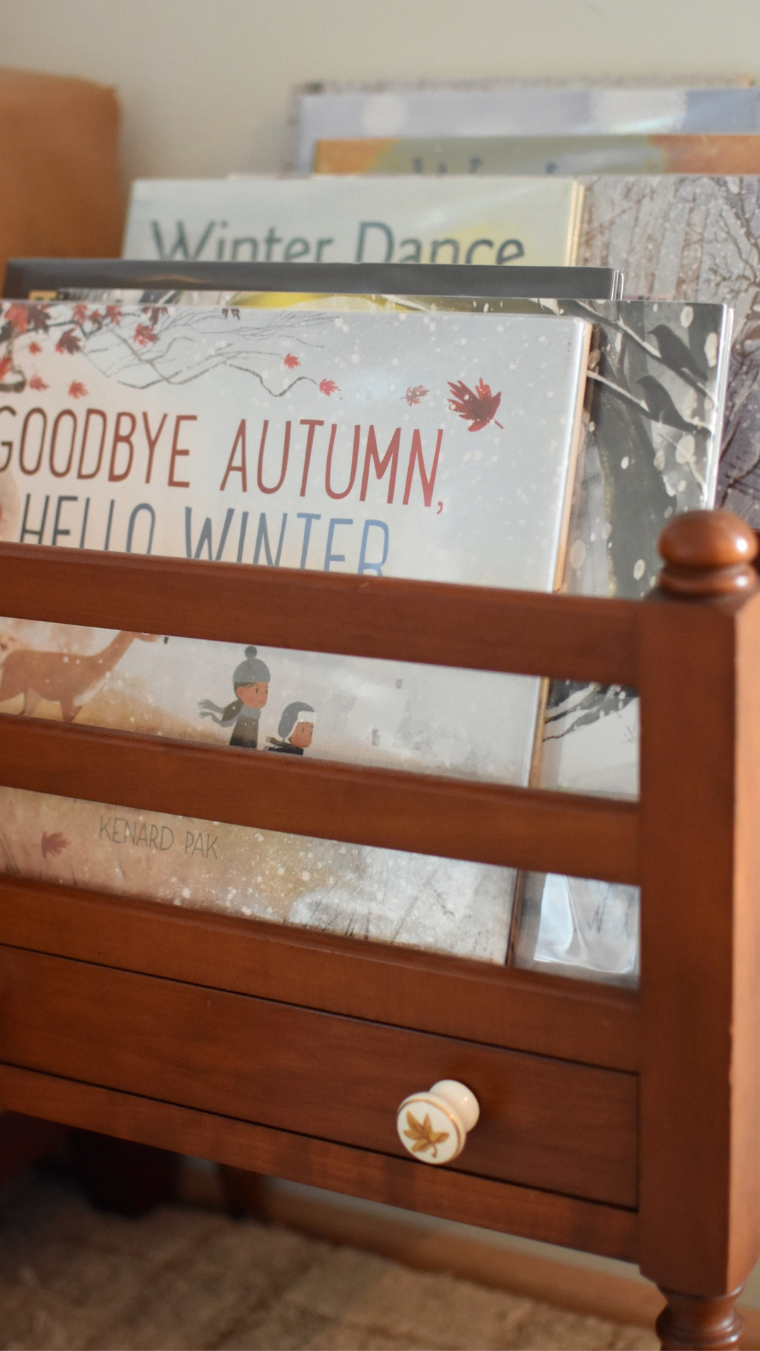Popped by the library for some cozy winter stories. ❄️

#LTKKids #LTKHome #LTKSeasonal