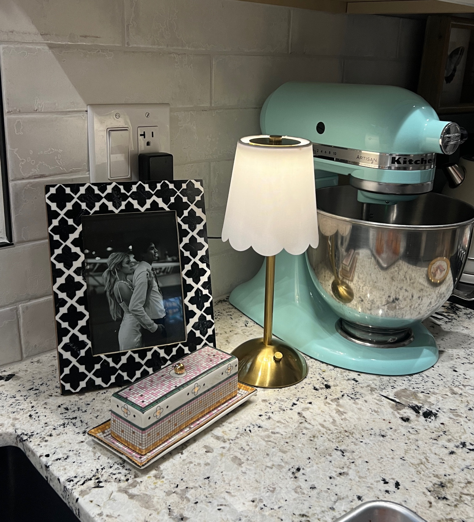 Kitchen lamp 

#LTKHome #LTKMostLoved