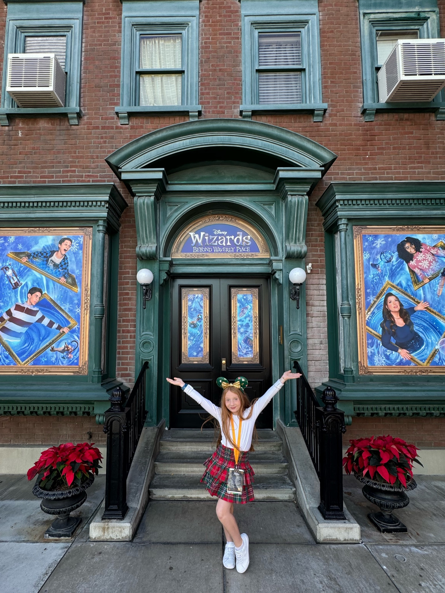 I have a cute idea for these frames! Stay tuned 👀

#LTKSeasonal #LTKCyberWeek #LTKHoliday