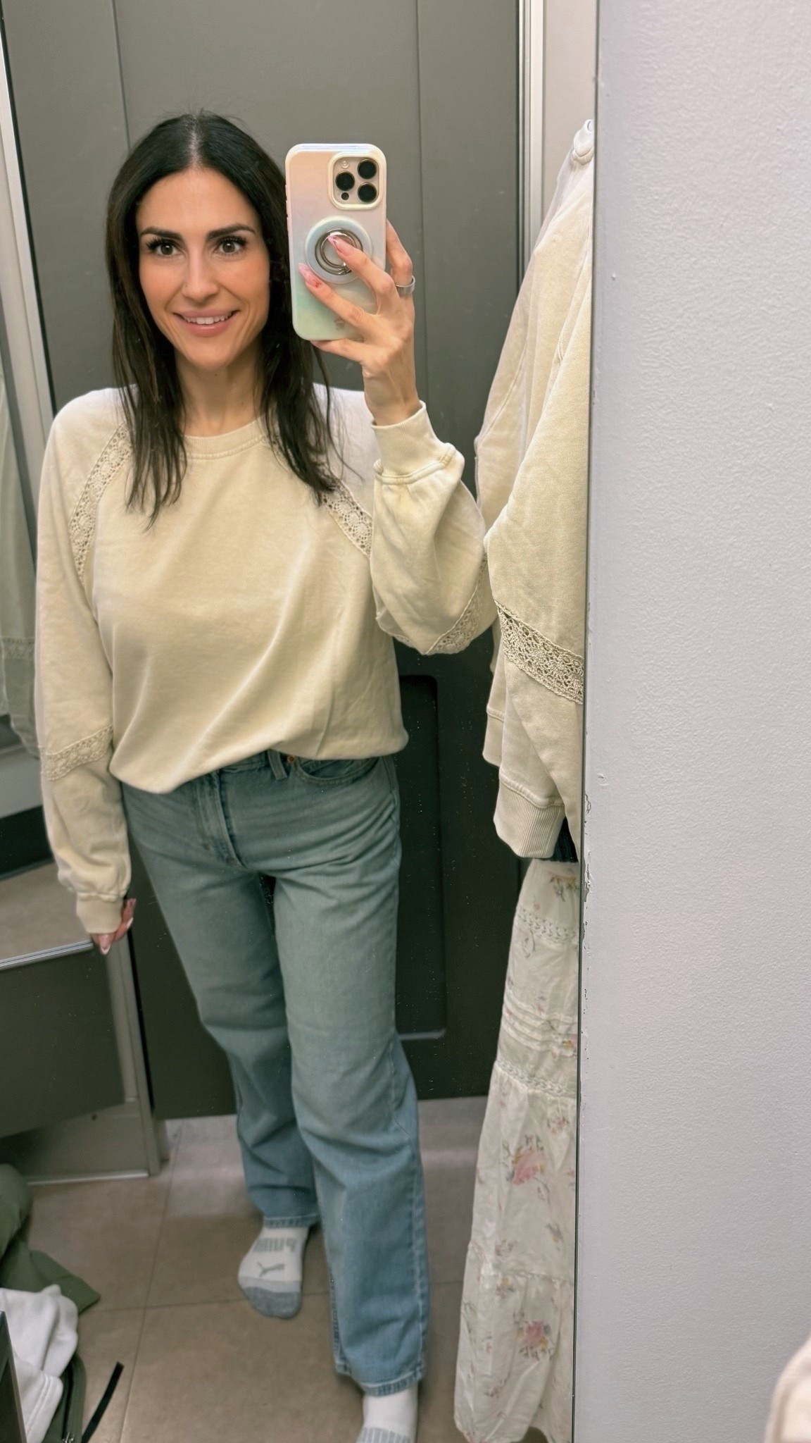 Easy neutral outfit for spring 🤍

This cream sweatshirt + relaxed denim combo is an easy casual look for errands, travel days, or everyday outfits.

Linking the other color it comes in too 😉

@Target 

#LTKOver40 #LTKmomlife #LTKPetite