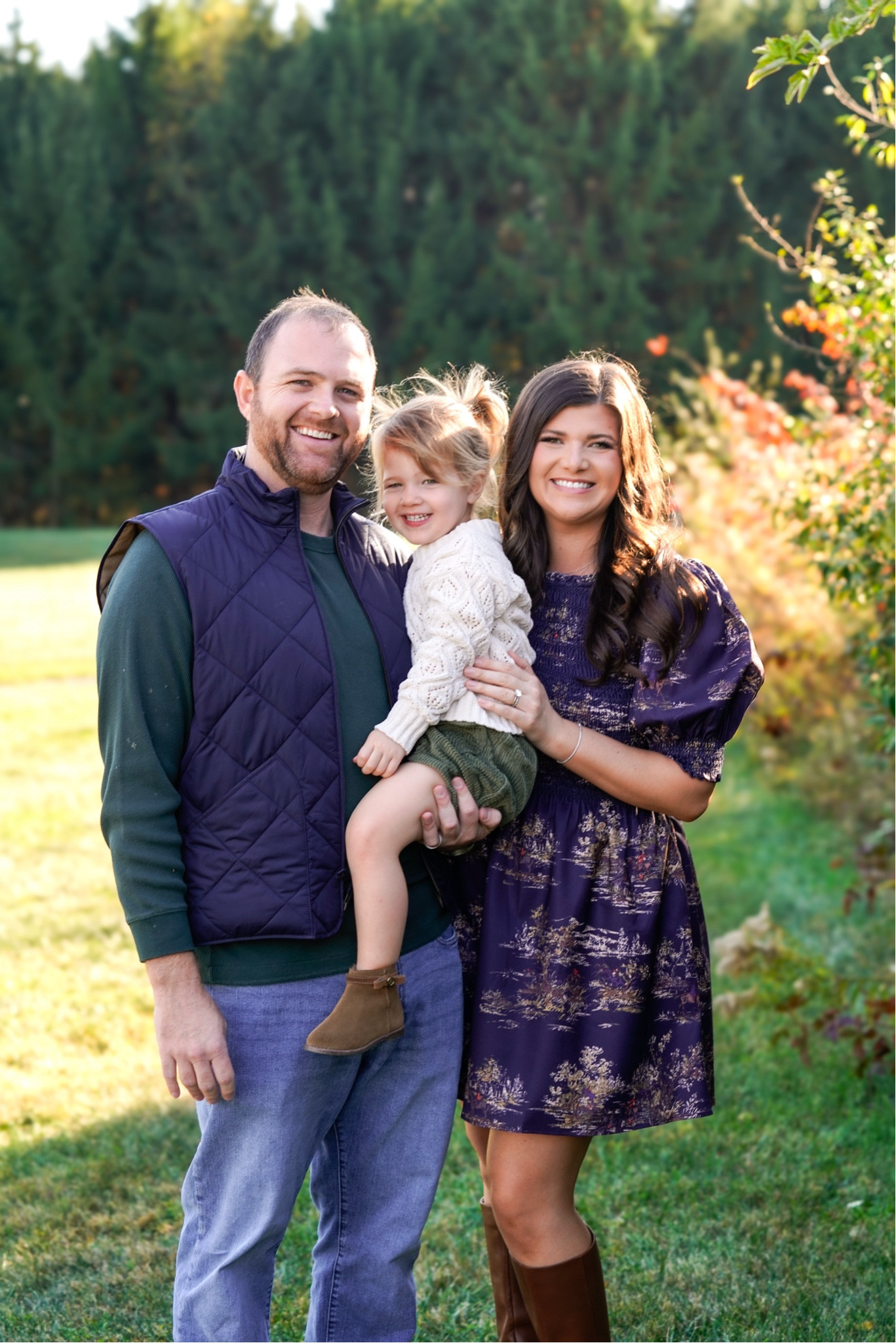 Family picture outfit ideas! 

Use code toast20 for my dress! 

#LTKHoliday