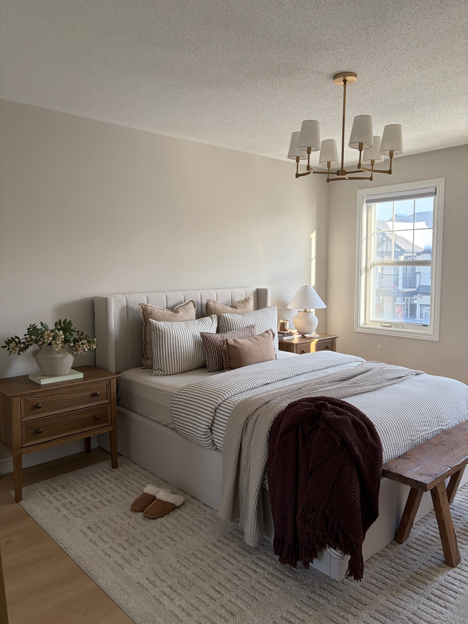 Guest bedroom is coming together and I am in love with the serene colour palette. 

Still need to add a few things but this room is coming along beautifully. 

#wayfaircanada #h&mhome #canadianhomes #guestbedroom 

#LTKhome #LTKcanada #LTKsale