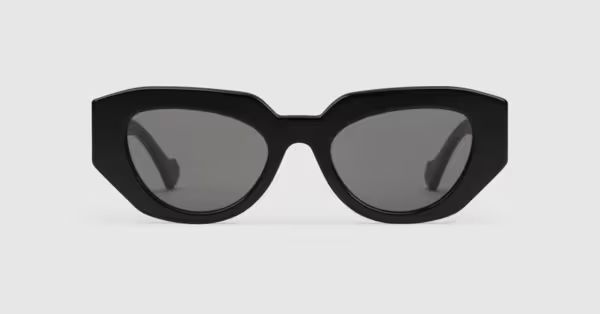 Geometric-frame sunglasses



        
            $ 465 | Gucci (US)