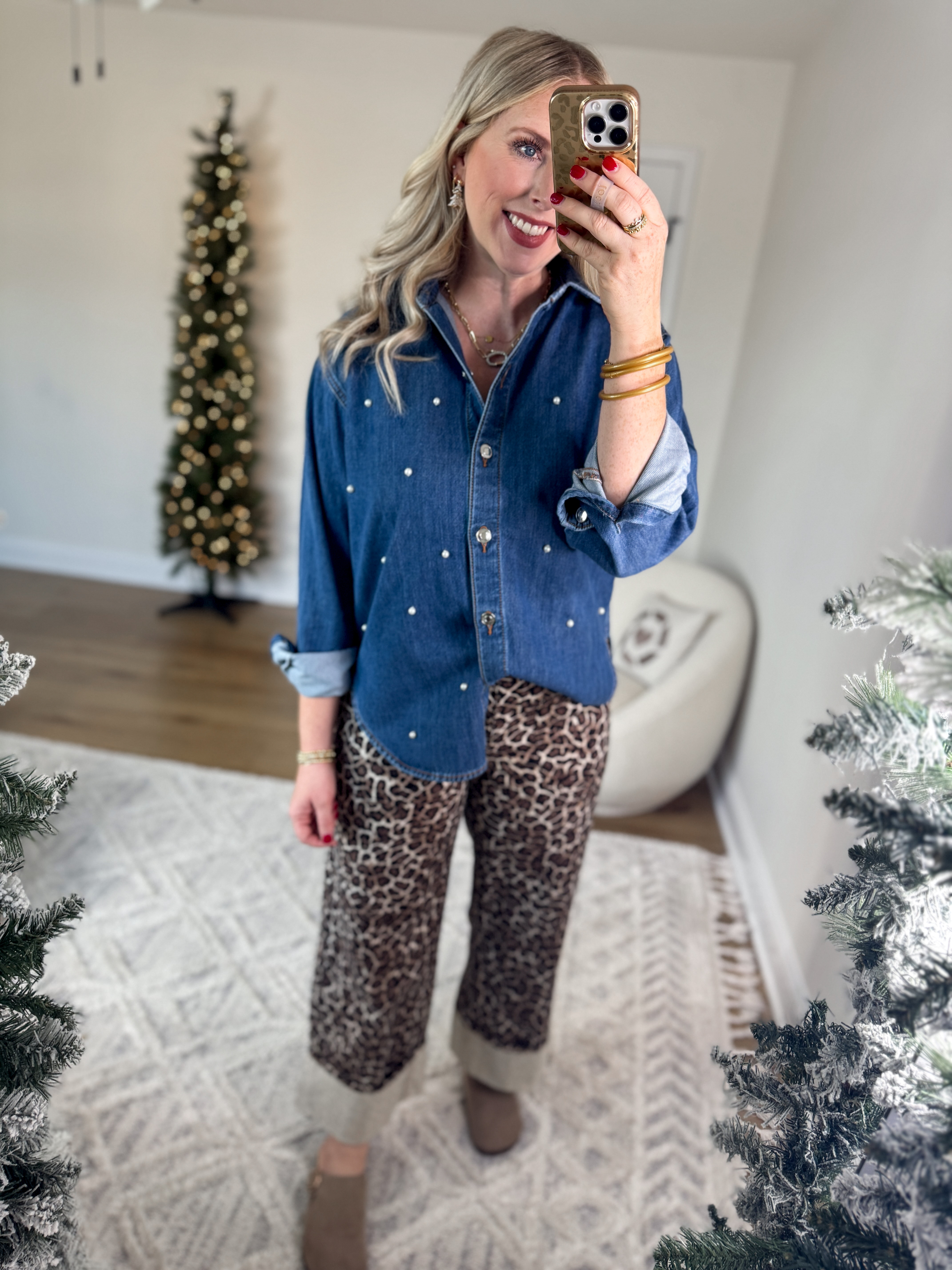 Daily try on, loft try on, cyber Monday 

#LTKCyberWeek #LTKFindsUnder50 #LTKSaleAlert