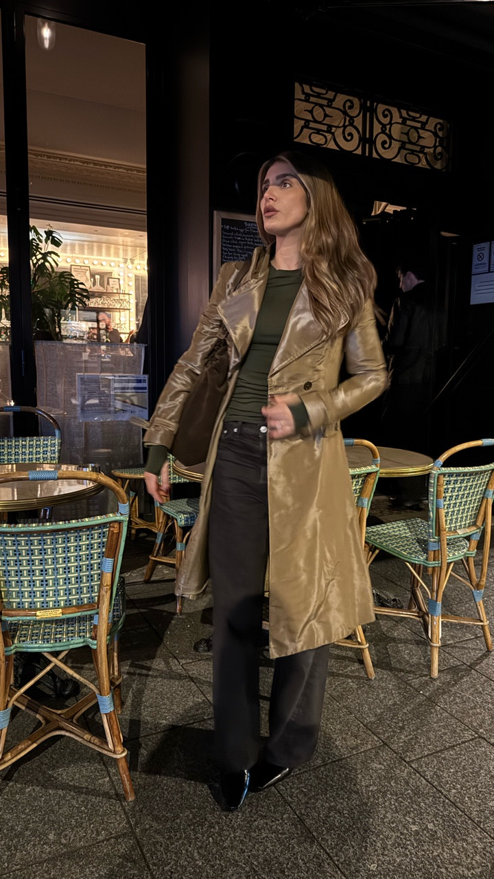 SCOOORE 
@celine jackets from Bobby
@alexandermcqueen silk jackets from @amarsiparis

#LTKstyletip #LTKfall #LTKwinter