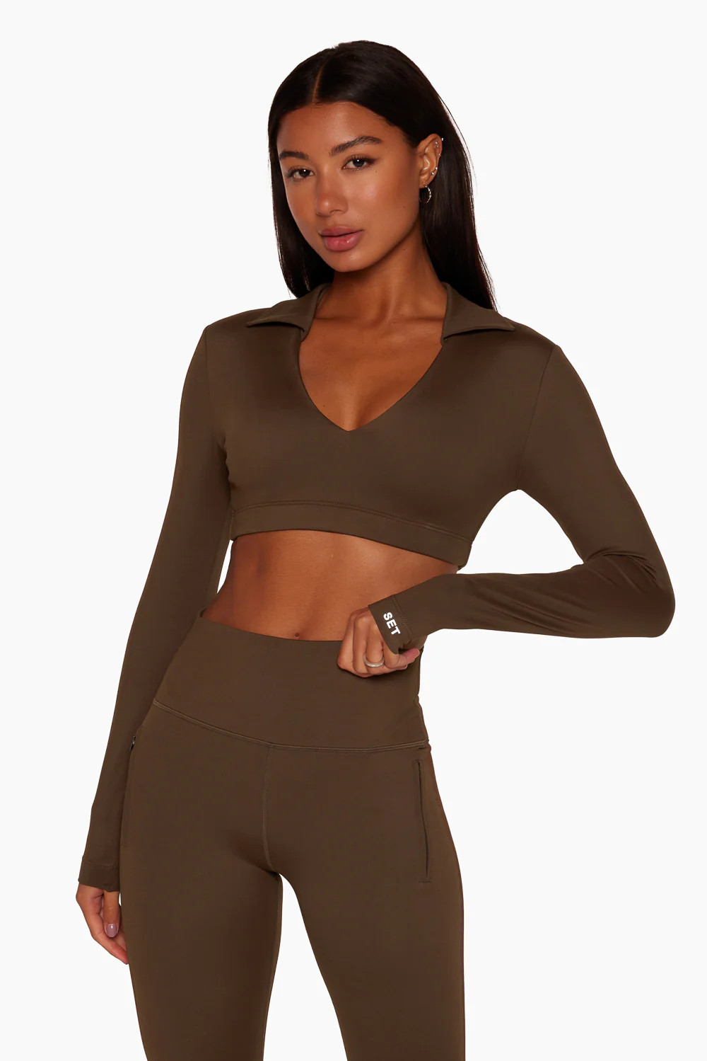 LUXFORM® COLLARED LONG SLEEVE BRA 
                            cappuccino | SET Active