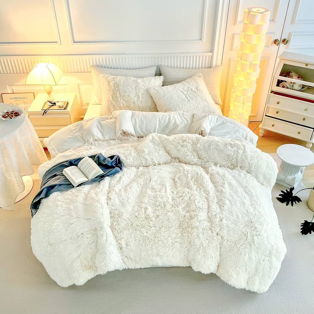 Shaggy Comforter Set Cream King Size 3 Pieces Winter Faux Fur Comforter Set with 2 Pillowcases Ul... | Amazon (US)