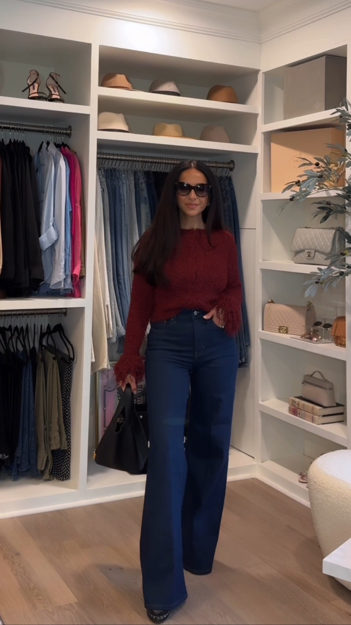 Fall fashion inspo 

Top is Zara code will be on Instagram story/hightlight

Jean size: 24 regular length 

Rita salmo | j crew jeans | fall fashion | petite fashion 

#LTKOver40 #LTKStyleTip #LTKPetite