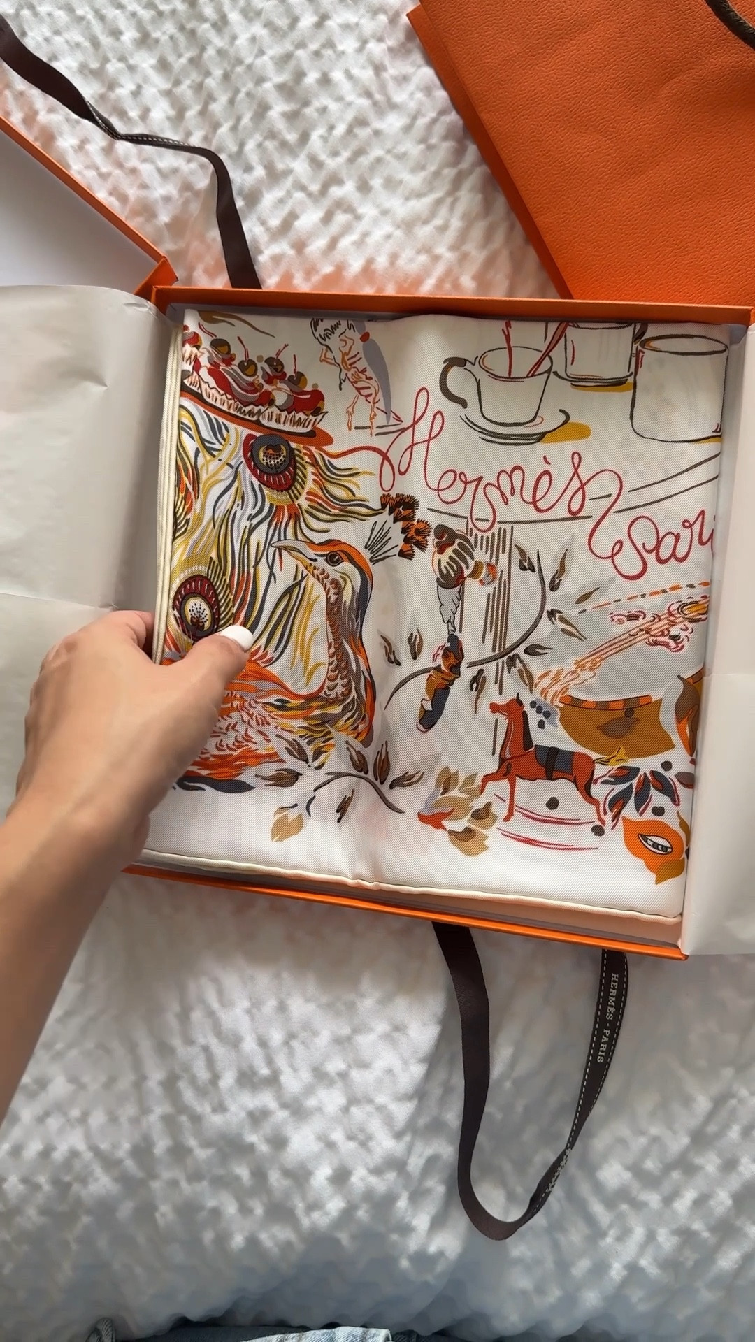 Hermes | Emile et Une Nuit scarf 


#scarf #hermes #summerinspo #scarf #summerinspo

#LTKStyleTip