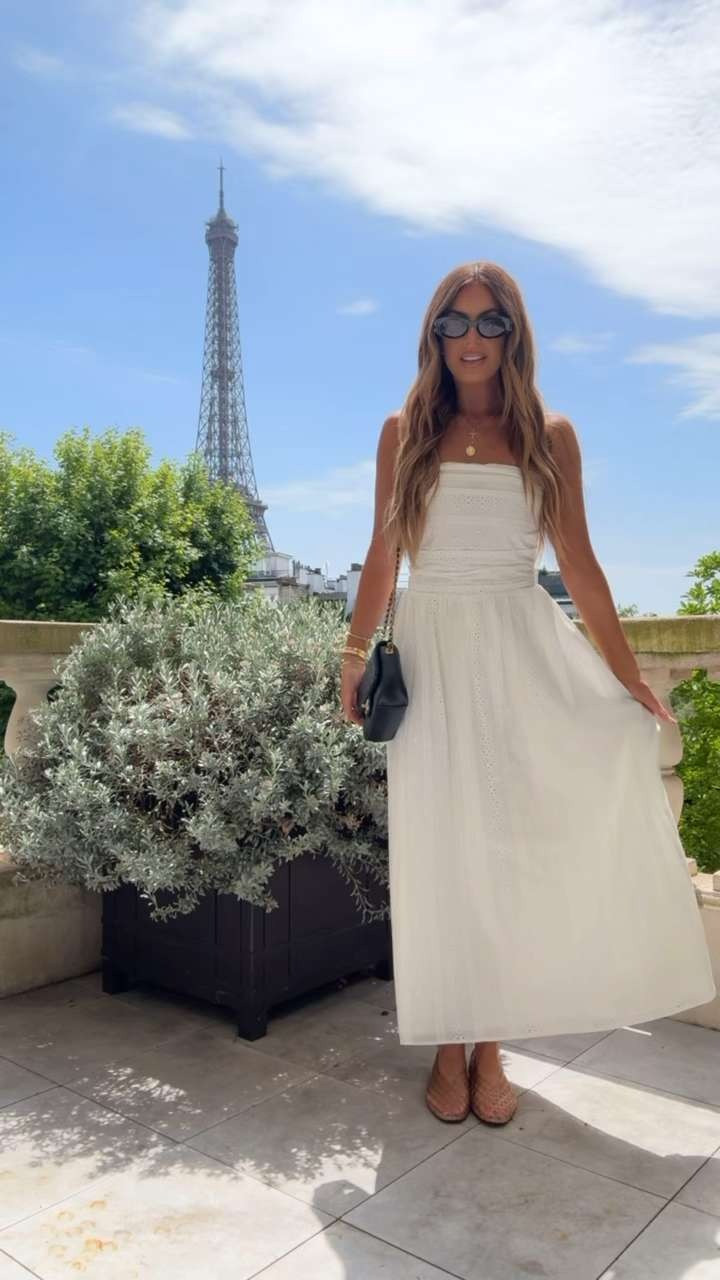 wearing a small 🤍 

 #LTKootd #LTKTravel