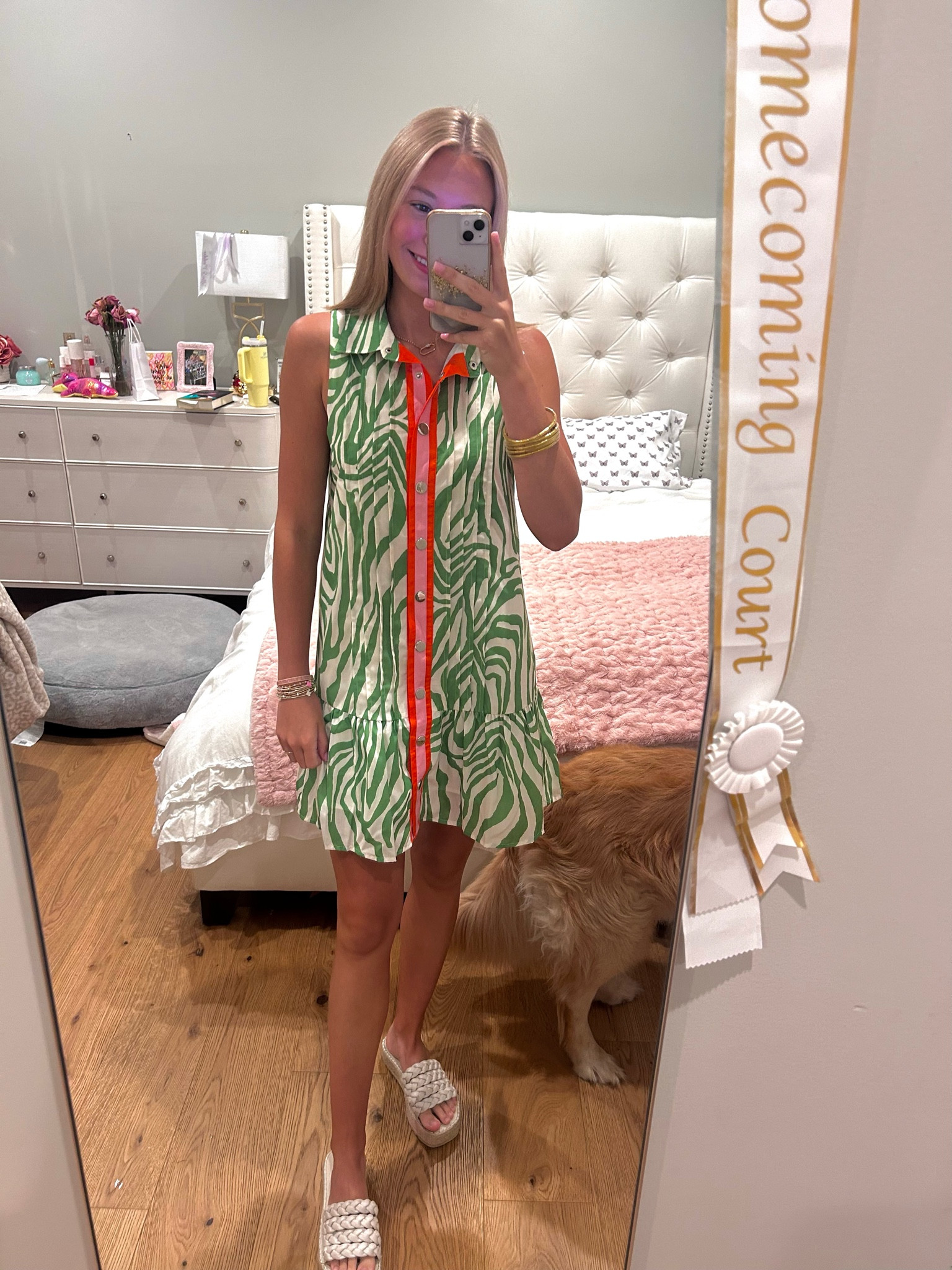 size xs dress !! 💚🩷🧡 sandals from Amazon but won’t let me link. Brand is beach 