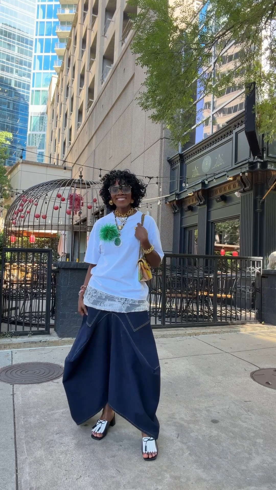 Casual fun ootd! Pop of green!