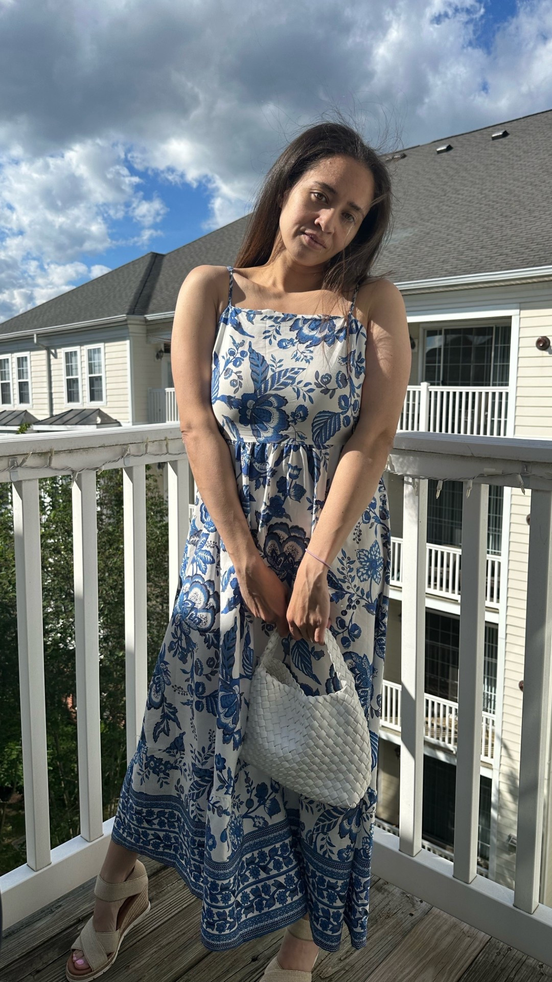 Every summer outfit needs the perfect bag! #ad I found the perfect little @modaluxe bag that works for day to night! Its super soft and comes in several colors and can be a crossbody too! Will link this and some other favorites in my LTK shop! Link in profile #modaluxe #modaluxebags #summerstyle #summeroutfits #outfitinspo

#LTKItBag #LTKSeasonal #LTKSummerEdit